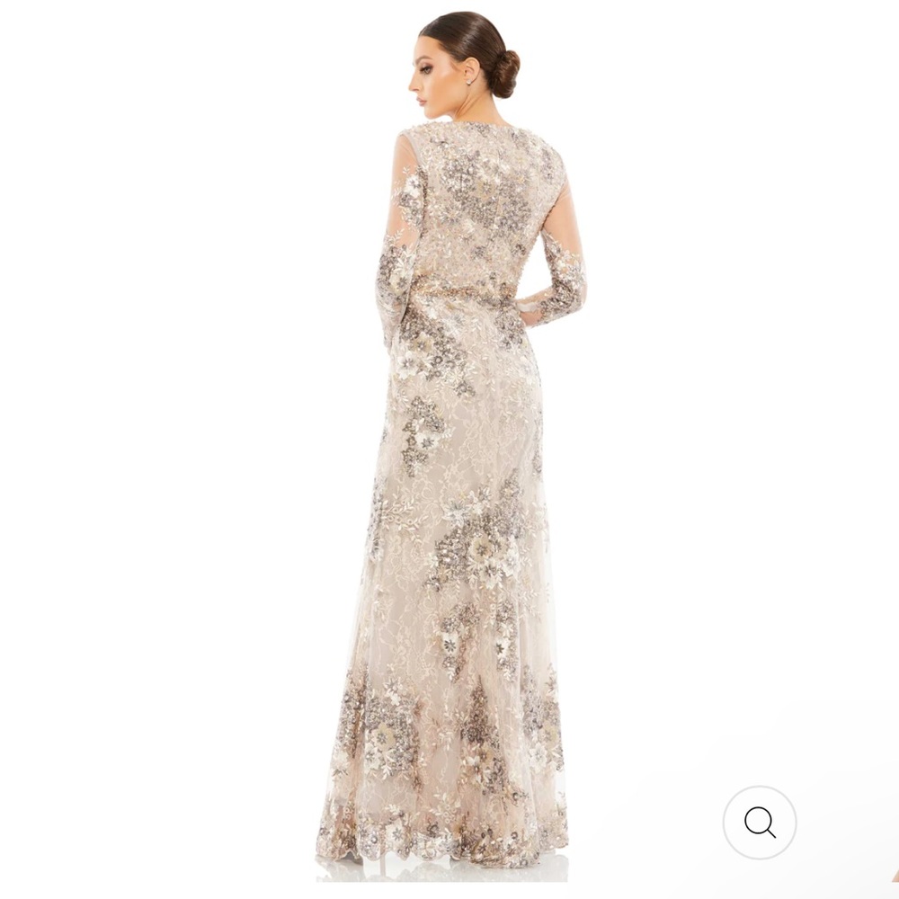NWT Mac Duggal Embellished V-Neck Illusion Long Sleeve Gown Taupe Size 10 - Picture 2 of 12